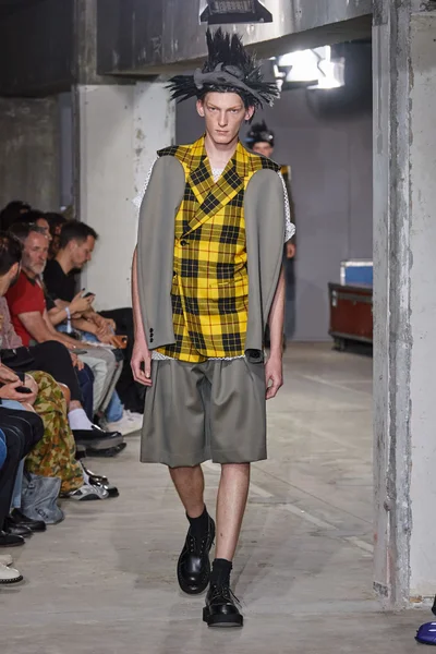 Look 21